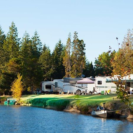 Silver Cove Rv Resort Silver Lake Exterior photo