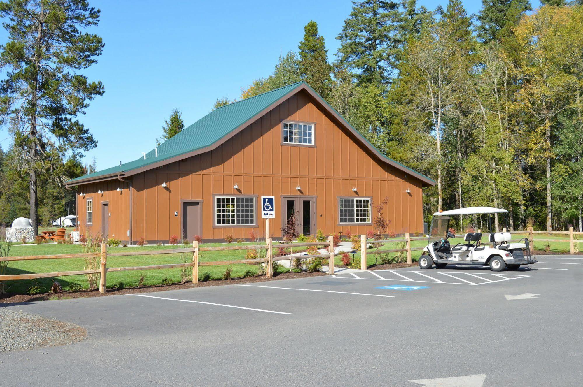 Silver Cove Rv Resort Silver Lake Exterior photo