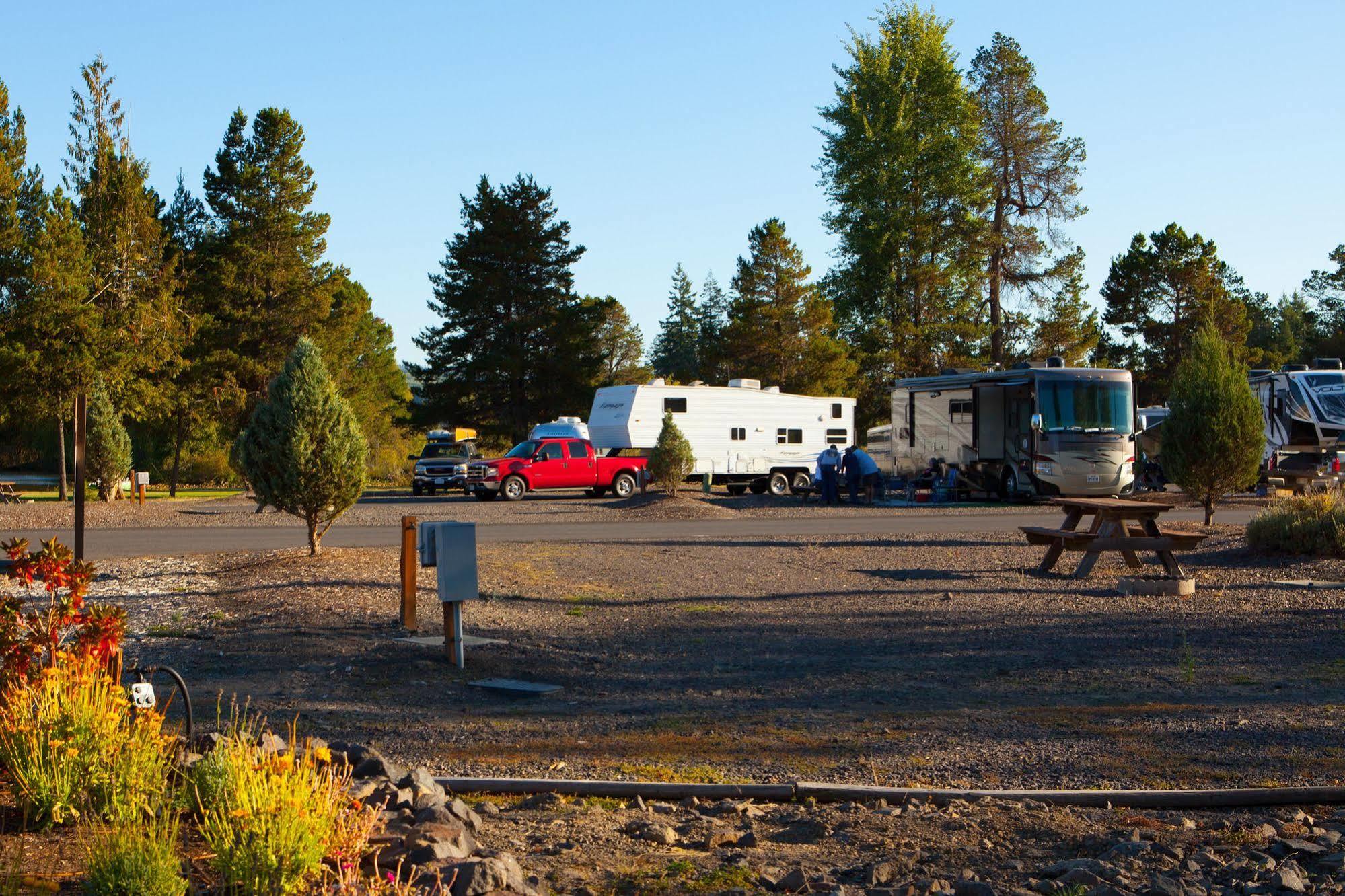 Silver Cove Rv Resort Silver Lake Exterior photo